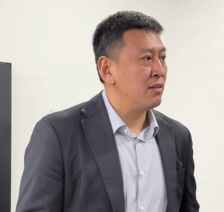 kaiyun-胜新疆更衣室！王世龙强调防守与反击，点出求胜欲，无金链子环节