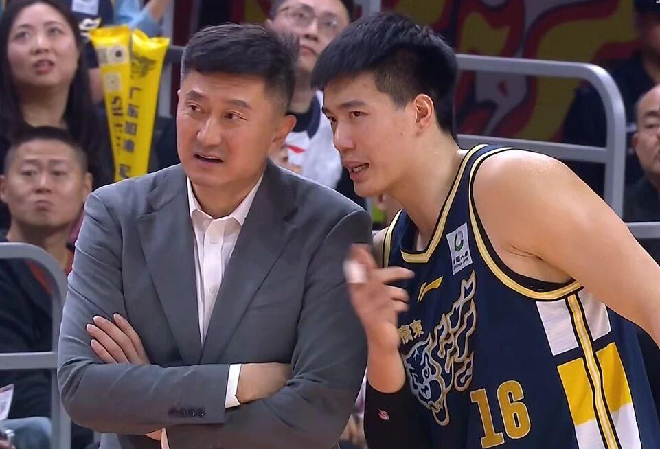 kaiyun-广东男篮内线大将受伤，山西男篮恐被罚，辽宁男篮赵继伟确定复出